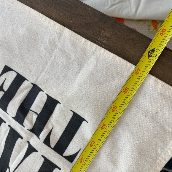 Taylor Swift "The Eras Tour" Tapestry Wall Hanging - Picture 5 of 6